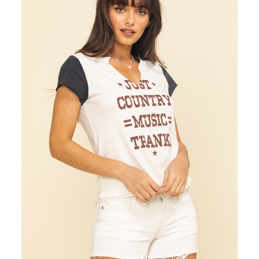 NWOT SHYANNE WOMEN'S JUST COUNTRY MUSIC GRAPHIC TEE Boot Barn Medium